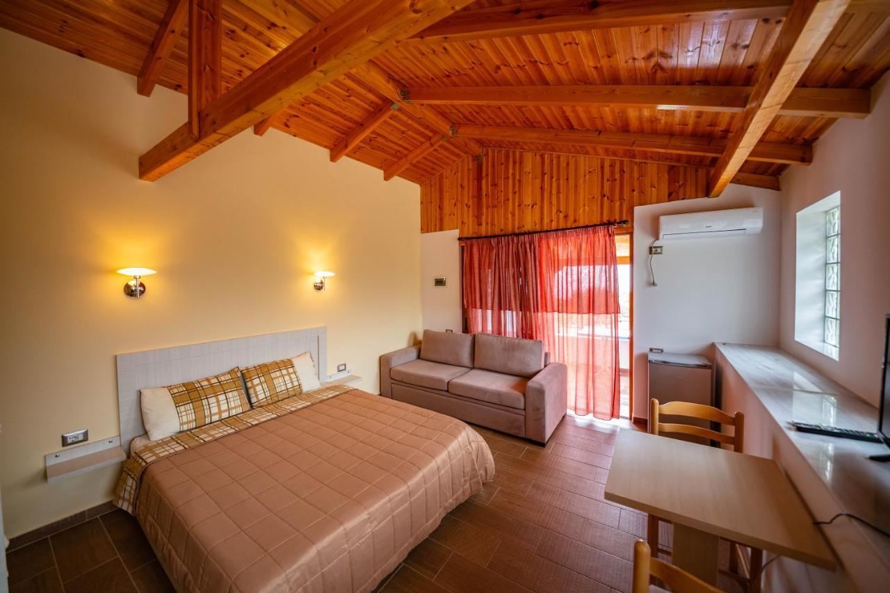 Luiza Guest house Borsh